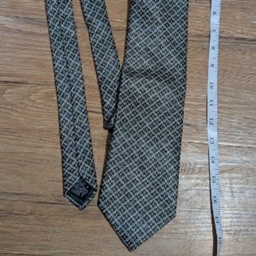 David Taylor Mens Silk Tie Geometric Quatrefoil Black Blue Silver Made in Italy